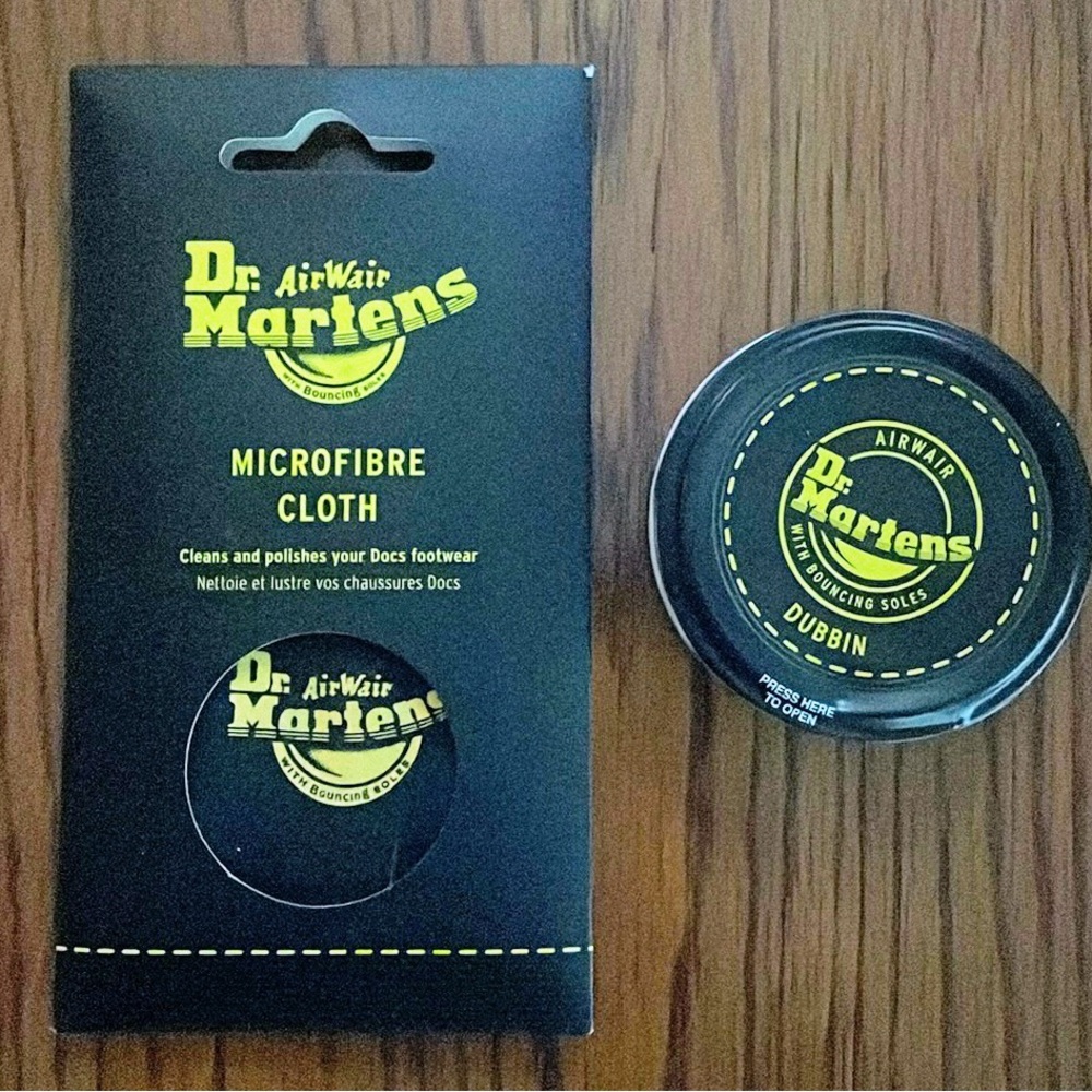Dr Marten Bundle Microfiber Cloth & Waterproof Boot Protector Balm